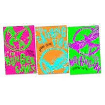 The Hunger Games Trilogy (Propaganda Editions)