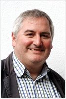 Photo of Chris Riddell