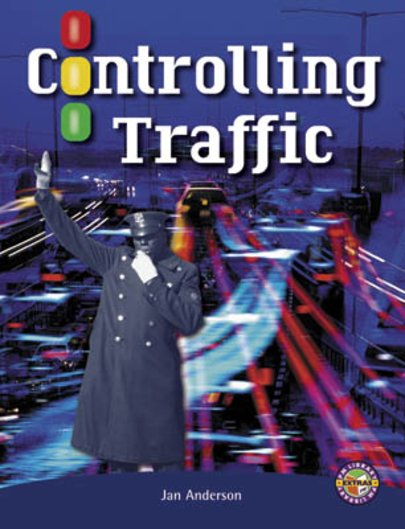PM Sapphire: Controlling Traffic (PM Extras Non-fiction) Level 29/30