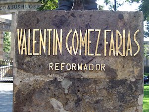Placa en conmemoración de Valentín Gómez Farías (México)