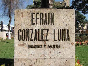 Placa en conmemoración de Efrain González Luna (México)