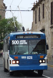 Colectivo, autobús, bus, ómnibus, micro, guagua (México)