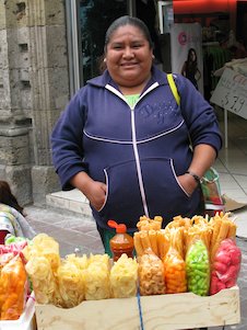 Vendedor de snacks y papas fritas, vendedora de snacks y papas fritas (México)