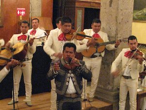 Mariachis, cantantes, trovadores (México)