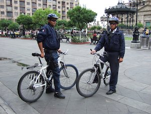 Agentes de policía, policías (México)
