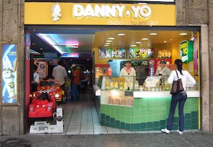 Heladería, tienda, comercio de helados, local de helados