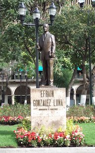 Monumento a Efrain González Luna (México)