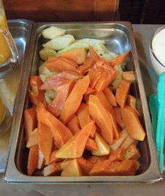 Mango y ananá, desayuno, tenedor libre (México)
