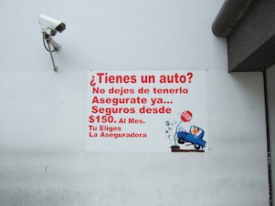 Cartel publicidad seguro de autos (México)