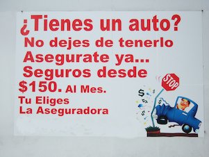 Cartel publicidad seguro de autos (México)