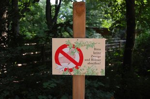(das) Schild