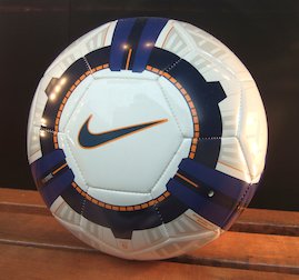 Pelota de fútbol