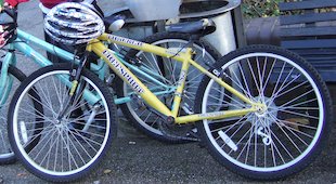 gelbes Fahrrad