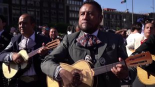 EXTRA: Récord de mariachis